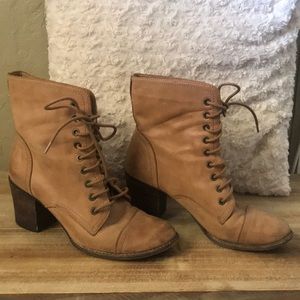 Vince Camuto combat boots